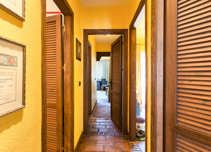 CHARMING TOWNHOUSE WITH PANORAMIC VIEWS IN BENAHAVÍS PUEBLO