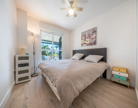 Apartment for sale in Lorcrimar, Nueva Andalucia