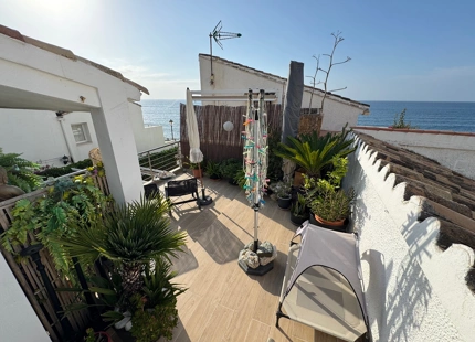 BEACHFRONT TOWNHOUSE FOR SALE ON ESTEPONA’S NEW GOLDEN MILE
