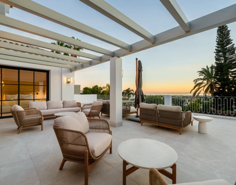 Villa for sale in La Quinta, Benahavis
