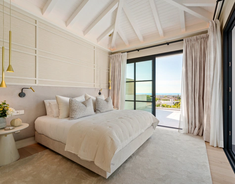 Villa for sale in La Quinta, Benahavis