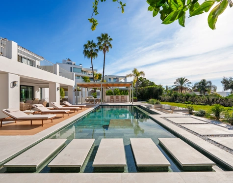 Villa for sale in La Quinta, Benahavis