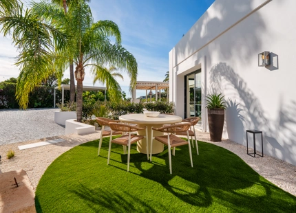 MODERN MEDITERRANEAN VILLA WITH PANORAMIC SEA VIEWS IN LA QUINTA