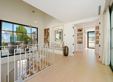 MODERN MEDITERRANEAN VILLA WITH PANORAMIC SEA VIEWS IN LA QUINTA
