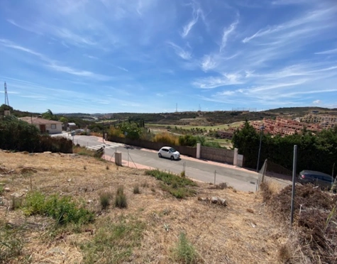 Villa for sale in Valle Romano, Estepona West
