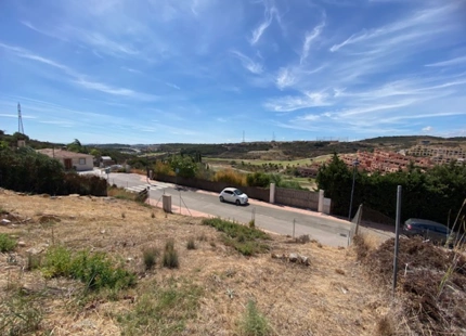 PROYECTO DE VILLA CONTEMPORÁNEA CON VISTAS AL MAR EN VENTA EN ESTEPONA
