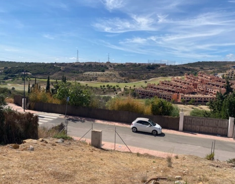 Villa for sale in Valle Romano, Estepona West