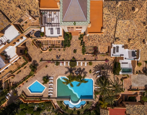 Apartment for sale in La Cerquilla, Nueva Andalucia