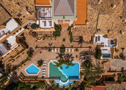 LUXURY RENOVATED APARTMENT WITH PANORAMIC SEA VIEWS IN LA CERQUILLA