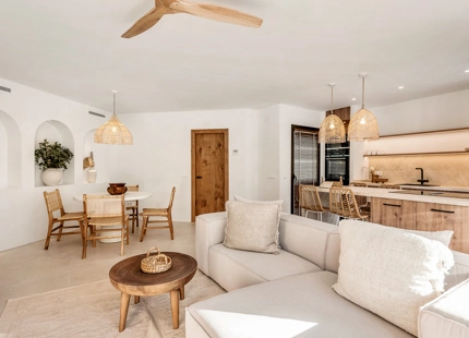 APARTAMENTO REFORMADO A POCOS METROS DE LA PLAYA EN ELVIRIA