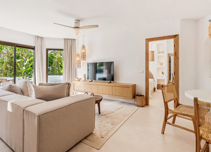 APARTAMENTO REFORMADO A POCOS METROS DE LA PLAYA EN ELVIRIA