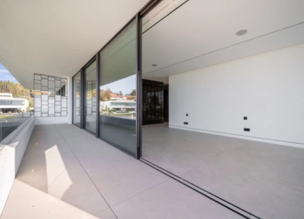 EXCEPCIONAL VILLA PAREADA EN VENTA EN LA MILLA DE ORO DE MARBELLA