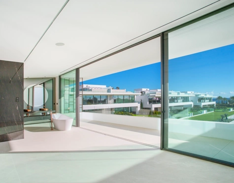 Villa Pareada en venta en Marbella Golden Mile