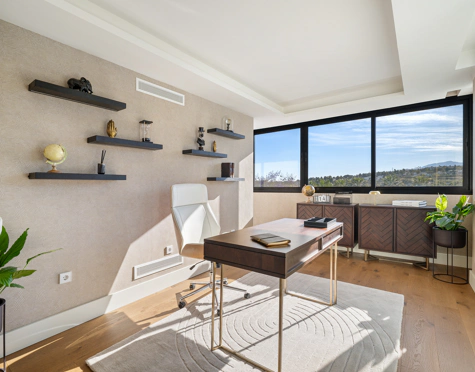 Villa en venta en Los Naranjos, Nueva Andalucia
