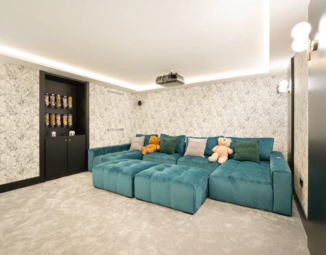 Villa en venta en Los Naranjos, Nueva Andalucia