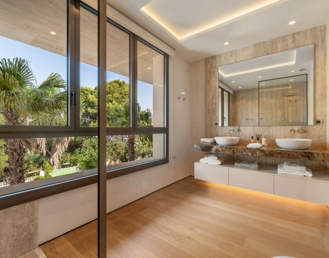 Duplex Penthouse for sale in Marbella Golden Mile