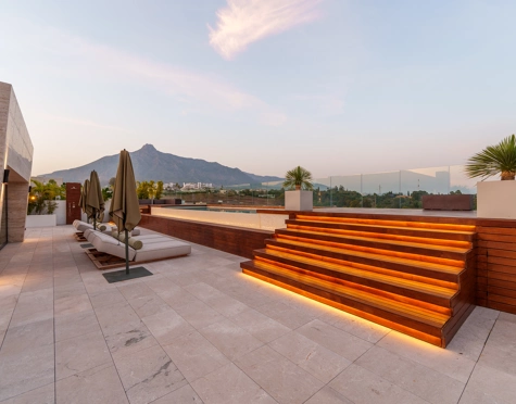 Duplex Penthouse for sale in Marbella Golden Mile