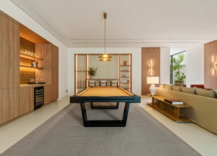 VILLA CONTEMPORÁNEA DE LUJO EN LOMAS DE MARBELLA CLUB EN LA MILLA DE ORO