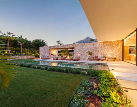 Villa for sale in Marbella Golden Mile