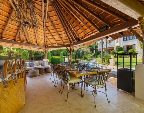 Villa for sale in Las Lomas del Marbella Club, Marbella Golden Mile