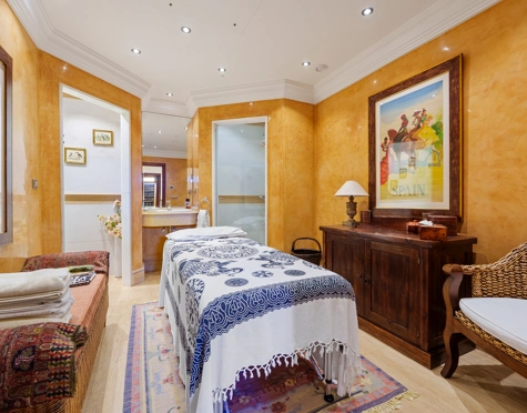 Villa for sale in Las Lomas del Marbella Club, Marbella Golden Mile
