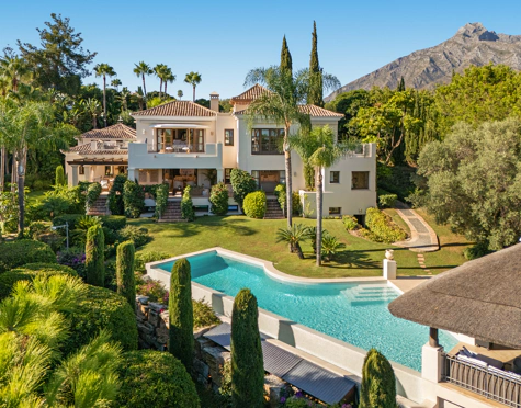 Villa for sale in Las Lomas del Marbella Club, Marbella Golden Mile