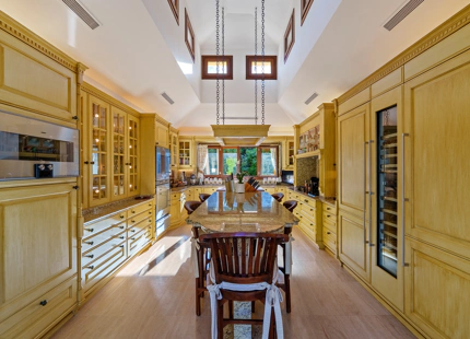 ELEGANTE VILLA ANDALUZA EN LA MILLA DE ORO DE MARBELLA