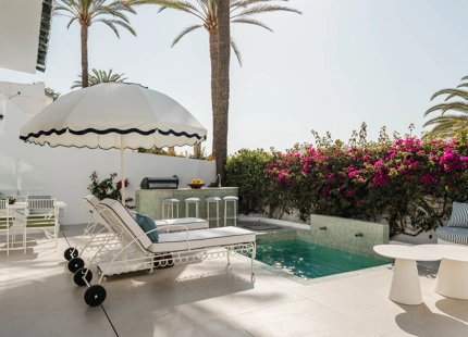 BEACHFRONT LUXURY RESIDENCE ON MARBELLA’S GOLDEN MILE