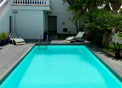 PARTE DE VILLA CON DOS APARTAMENTOS INDEPENDIENTES Y PISCINA CLIMATIZADA EN MIJAS