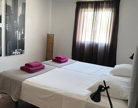 PART OF A VILLA WITH TWO INDEPENDENT APARTMENTS AND HEATED POOL IN MIJAS