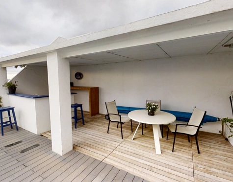 PART OF A VILLA WITH TWO INDEPENDENT APARTMENTS AND HEATED POOL IN MIJAS