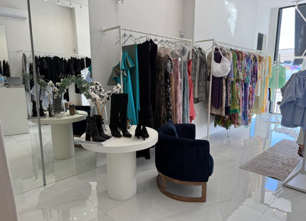 LOCAL COMERCIAL EN ALQUILER EN PUERTO BANÚS