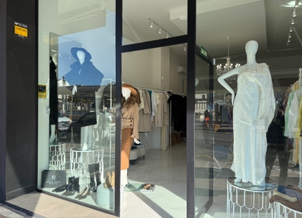 LOCAL COMERCIAL EN ALQUILER EN PUERTO BANÚS