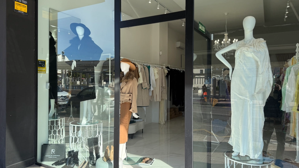 Negocio en alquiler larga temporada en Marbella - Puerto Banus