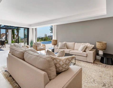 Villa for sale in Paraiso Alto, Benahavis