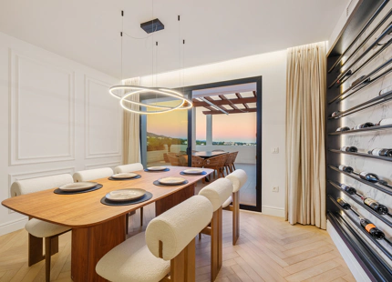 LUXURY DUPLEX PENTHOUSE WITH PANORAMIC SEA AND MOUNTAIN VIEWS IN NUEVA ANDALUCÍA