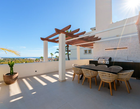 Duplex Penthouse for sale in Nueva Andalucia, Marbella