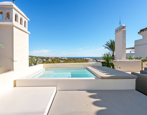 Duplex Penthouse for sale in Nueva Andalucia, Marbella