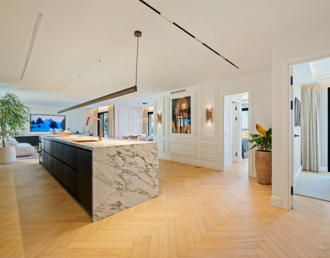 Duplex Penthouse for sale in Nueva Andalucia, Marbella