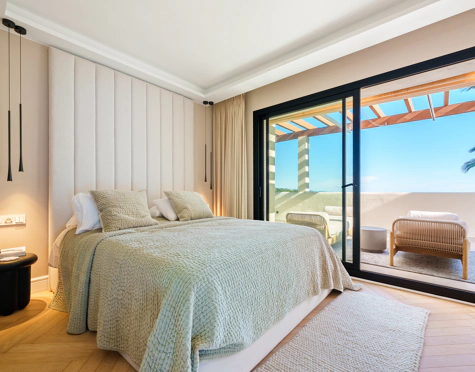 Duplex Penthouse for sale in Nueva Andalucia, Marbella