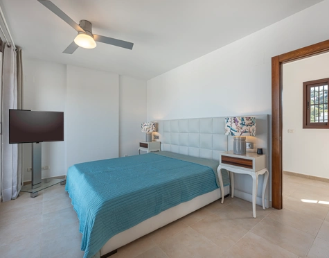 Triplex for sale in Los Altos de los Monteros, Marbella Este