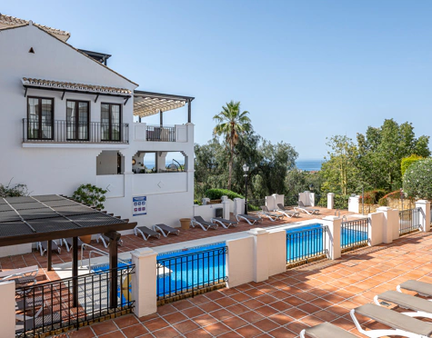 Triplex for sale in Los Altos de los Monteros, Marbella Este