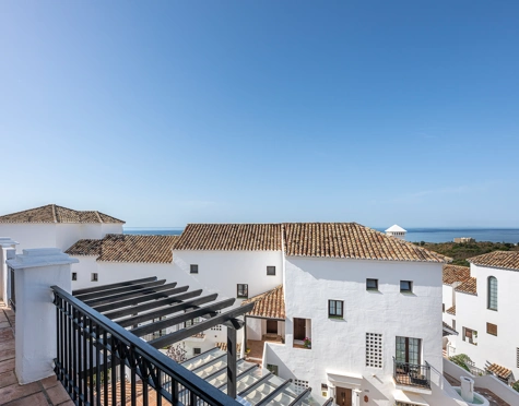 Triplex for sale in Los Altos de los Monteros, Marbella Este