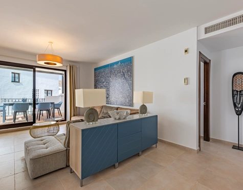 Triplex for sale in Los Altos de los Monteros, Marbella Este