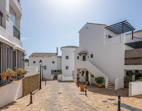 Triplex for sale in Los Altos de los Monteros, Marbella Este