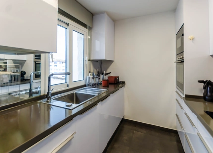 PENTHOUSE WITH PANORAMIC VIEWS AND ABUNDANT LIGHT FOR SALE IN PUERTO BANÚS