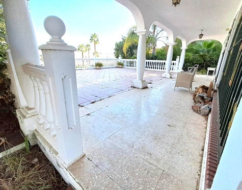 Villa en venta en Paraiso Medio, Estepona East