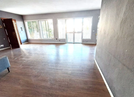 VILLA ANDALUZA CON GRAN POTENCIAL DE RENOVACIÓN EN VENTA EN ESTEPONA ESTE