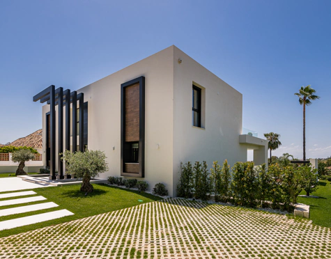 Villa en venta en Los Naranjos Golf, Nueva Andalucia