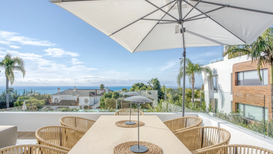 Ground Floor Duplex for sale in Sierra Blanca, Marbella Golden Mile